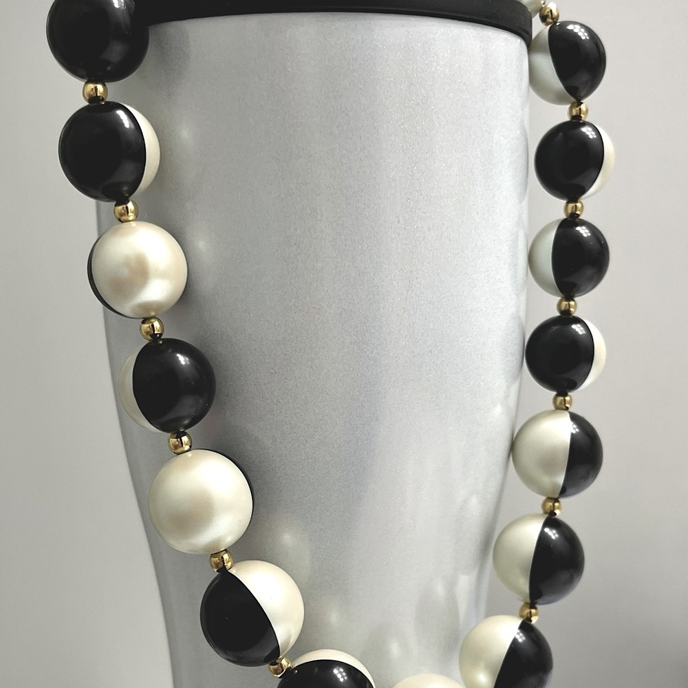 Necklace - Picture 2 of 2